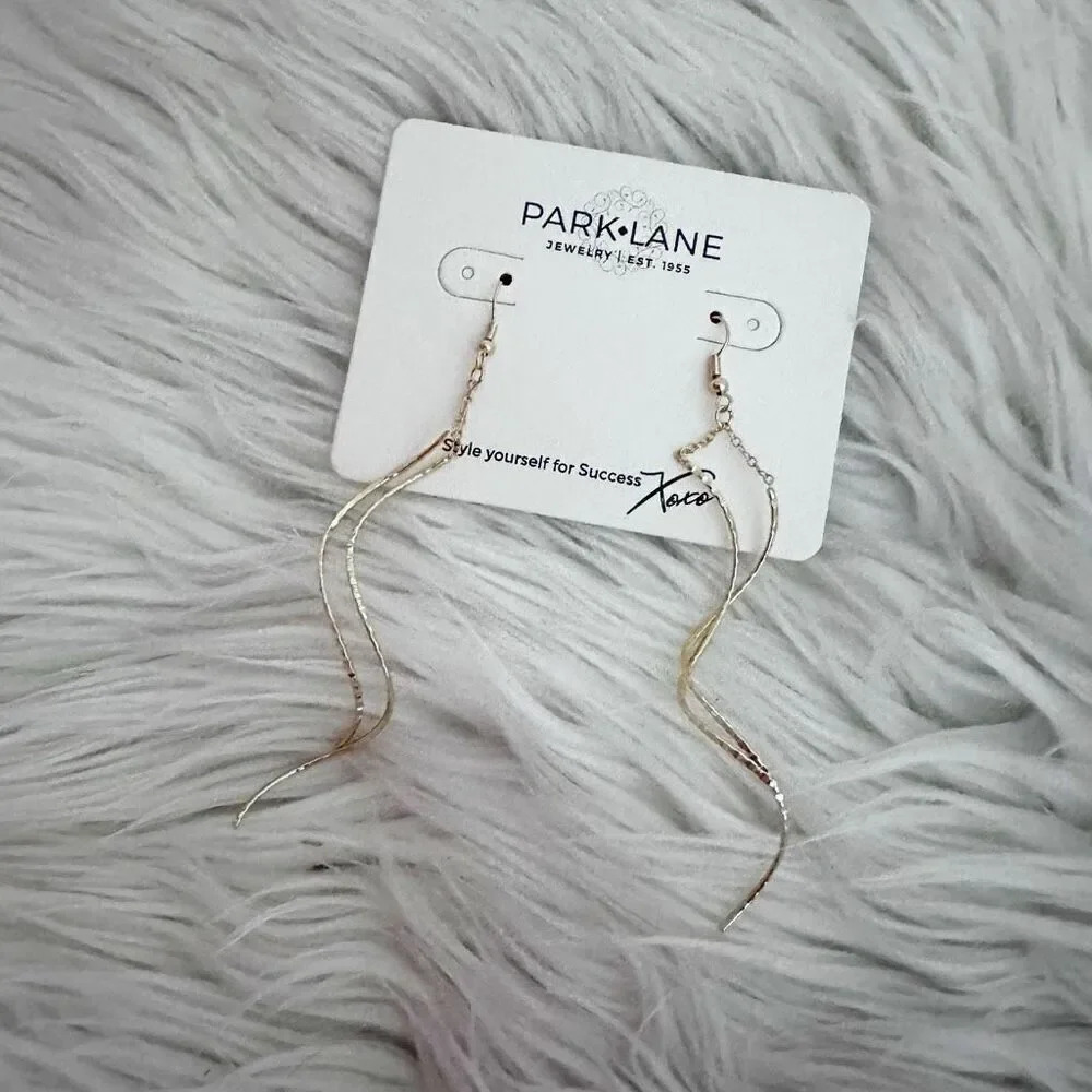 PARK LANE JEWELRY | Gold Tone Whisper Swirl Long Earrings Delicate Statement